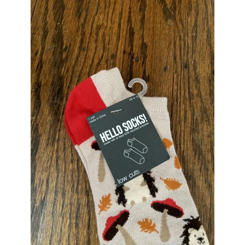 Women's Hello Socks! Hedgehog Mushroom Low Cut Socks Size 4-10 NWT